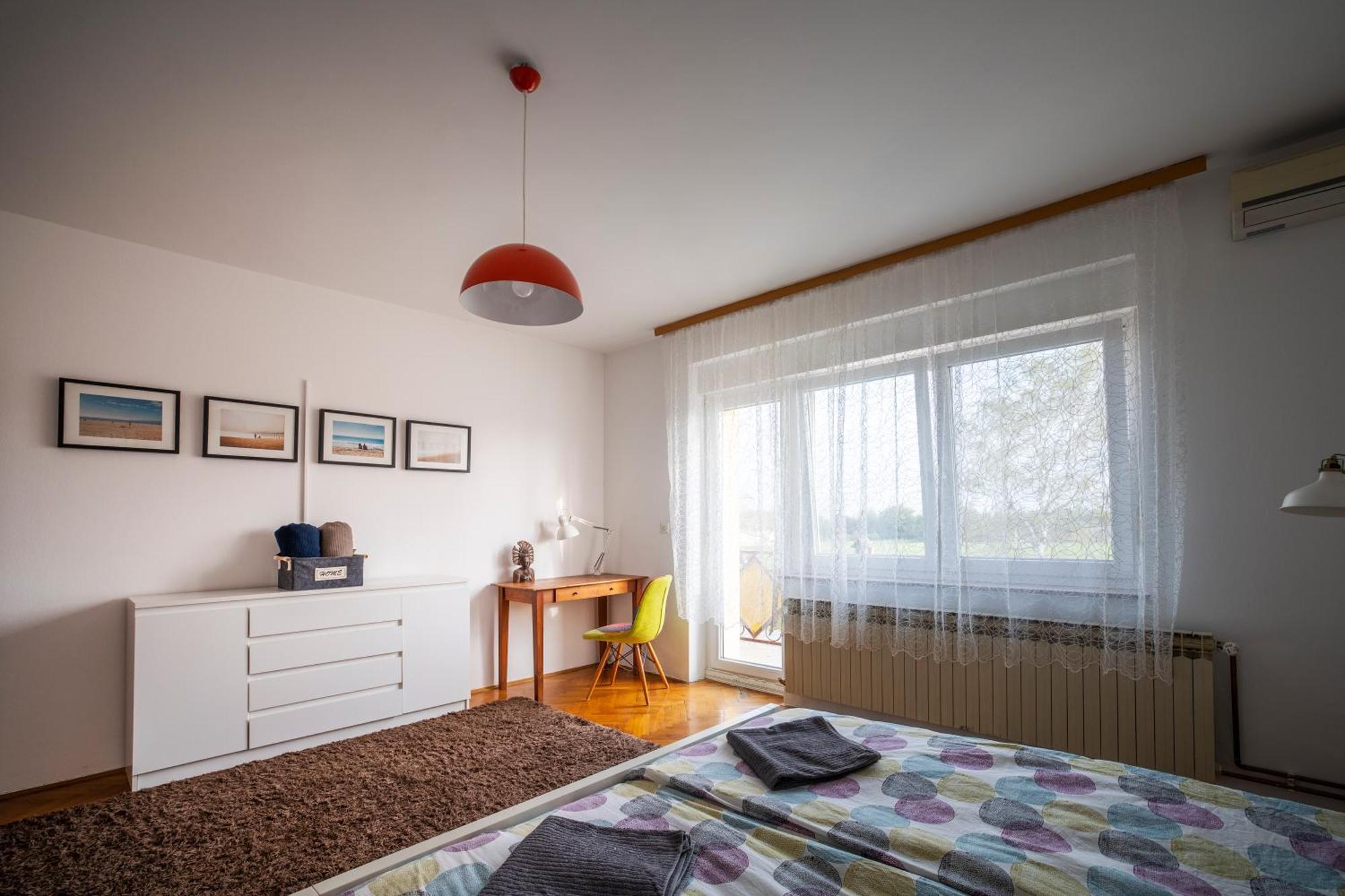 Garden Holiday Home Drenje  ภายนอก รูปภาพ